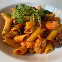 Spicy Prawn Puttanesca