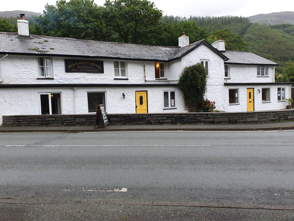 PEN-Y-BONT HOTEL - Updated 2024 Prices & Reviews (Tal-y-llyn, Wales)