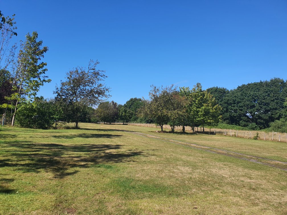 COBBS HILL FARM - Campground Reviews (Bexhill-on-Sea, East Sussex)