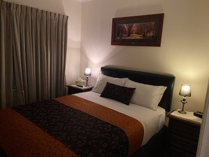 Room & Suite
