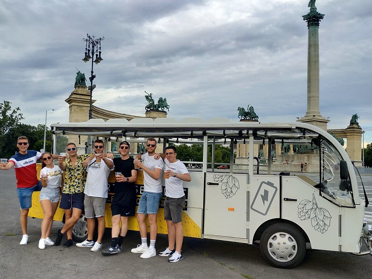 Beer Bus Budapest - Meet the Iconic Ikarus Buses
