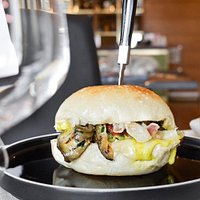 Krèas -beef & Bun