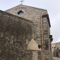 Uno scorcio della piccola Pieve .....