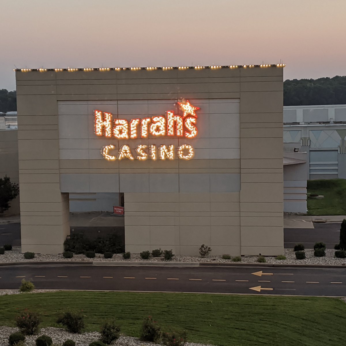 Casino at Harrah's Metropolis - All You Need to Know BEFORE You Go 