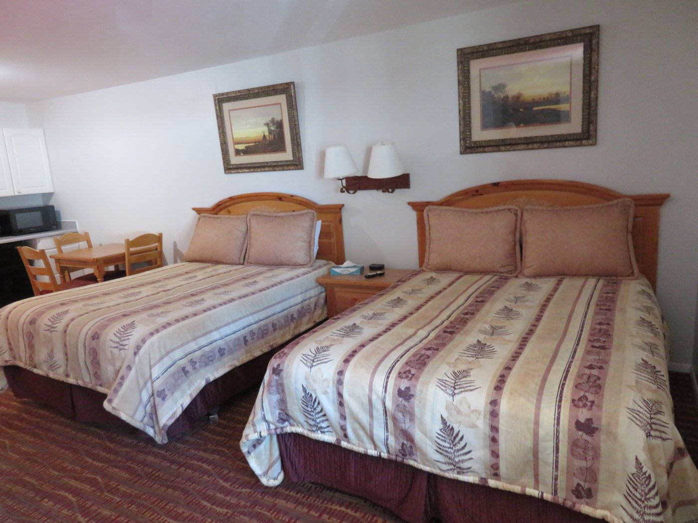 ALPINE MOTEL (Jackson, Jackson Hole, WY) - Motel Reviews, Photos, Rate ...