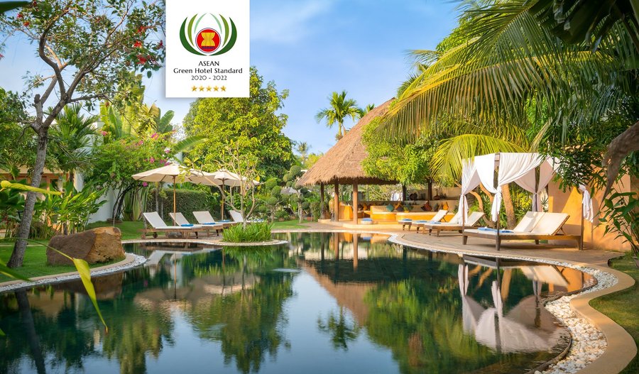 Lounge Pool - Navutu Dreams Resort