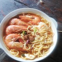 Special Prawn Noodle (Mee Udang Special). Also can try takoyaku, laksa, cheese crab, asam pedas, smashed chicken rice (nasi ayam penyet).