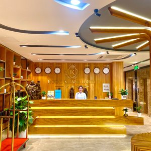 quầy lễ tân 