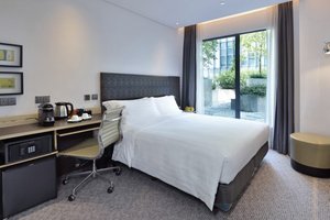 Room & Suite