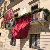 Oggi è giorno di festa al Borgo !!