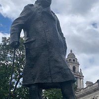 Winston Churchill Statue, London - Tripadvisor