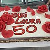 Compleanno di Carmen, torta con fiori commestibili - Picture of Pasticceria  Veturia, Rome - Tripadvisor