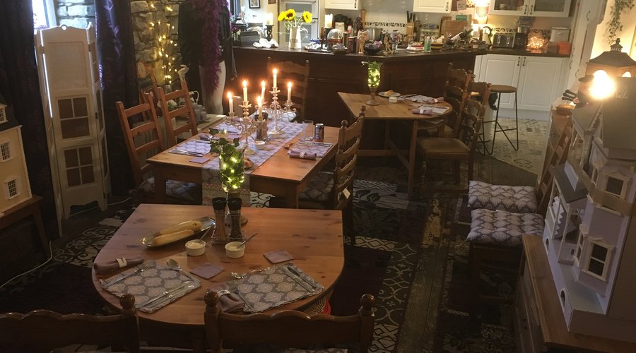 Sociable distancing. More than 2 metres dining 