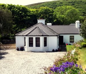 Kilcommon Lodge Holiday Hostel in Pulathomas