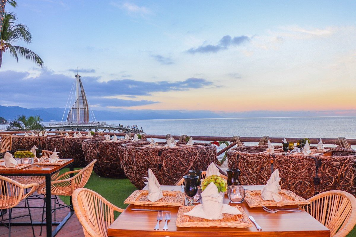 The 25 Essential Restaurants in Puerto Vallarta