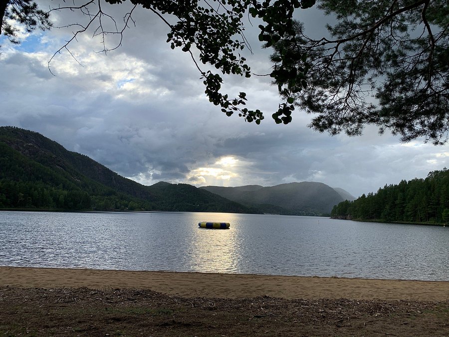 Finne en date i telemark russiske jenter fra eksjö som ser etter menn