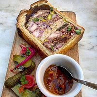 Pâté croûte du Bistrot d'Abel, spécialités lyonnaise de bouchon, fait maison et avec amour !