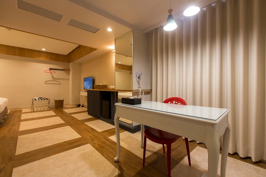 The Young Hotel Reviews Zhubei, Bamboo Flooring Care And Maintenance Ltd Taoyuan City