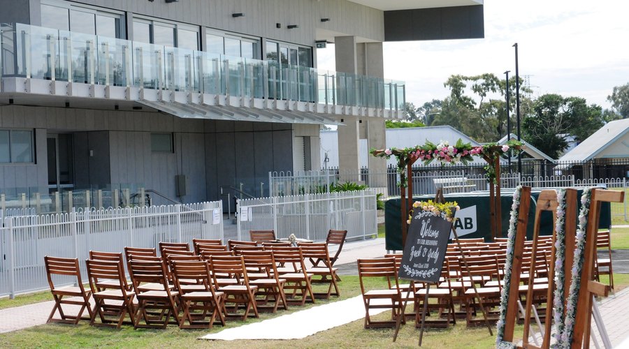 Ipswich Turf Club Inc - 입스위치 - Ipswich Turf Club Inc의 리뷰 - 트립어드바이저