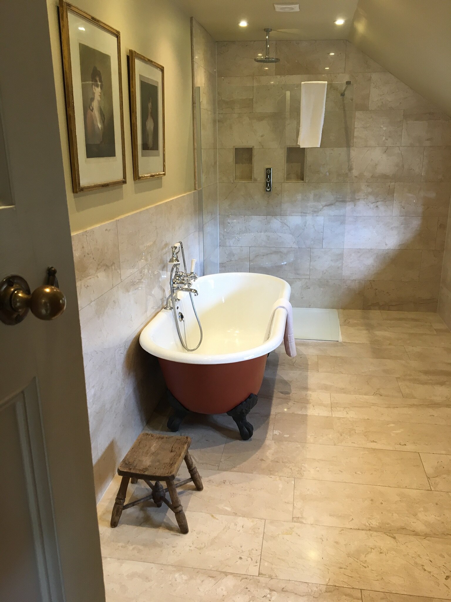 HEVER CASTLE BED AND BREAKFAST - Updated 2024 Reviews, Photos & Prices