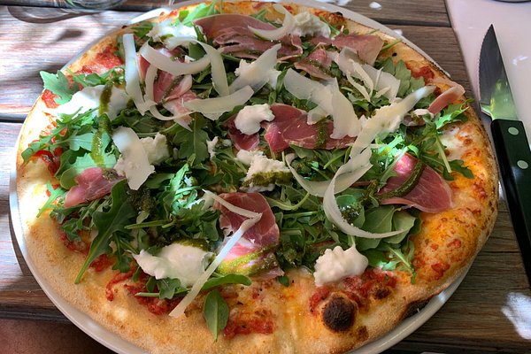 pizza jacques la tour d'aigues