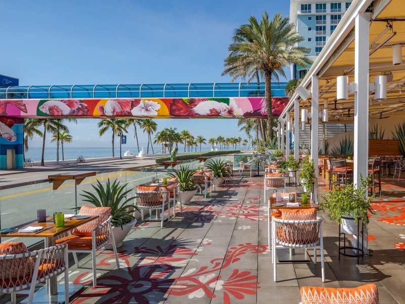 RUSTIC INN CRABHOUSE, Fort Lauderdale - Menu, Prices & Restaurant