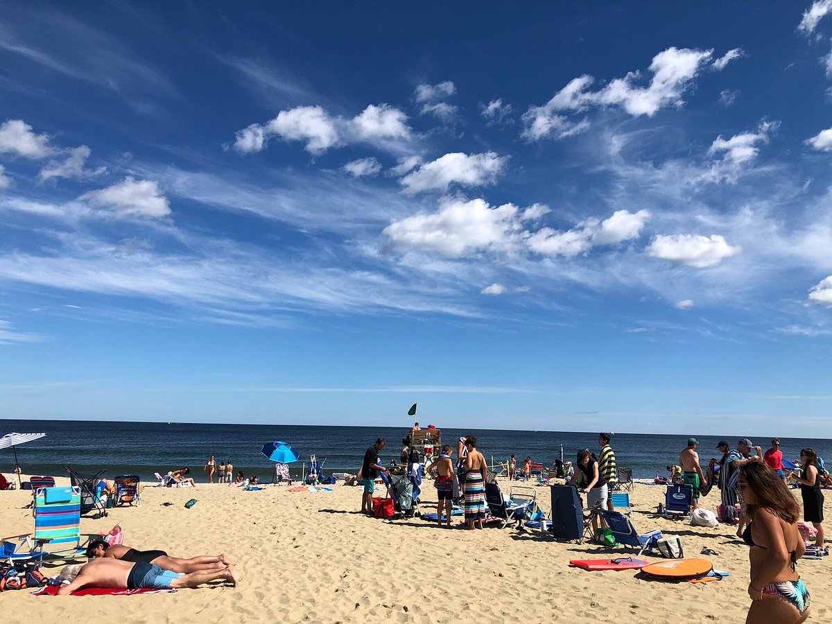 Long Branch Beach on the map with photos and reviews🏖️