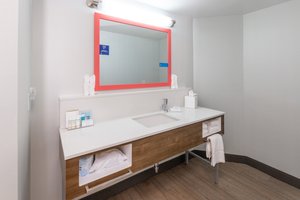 Room & Suite