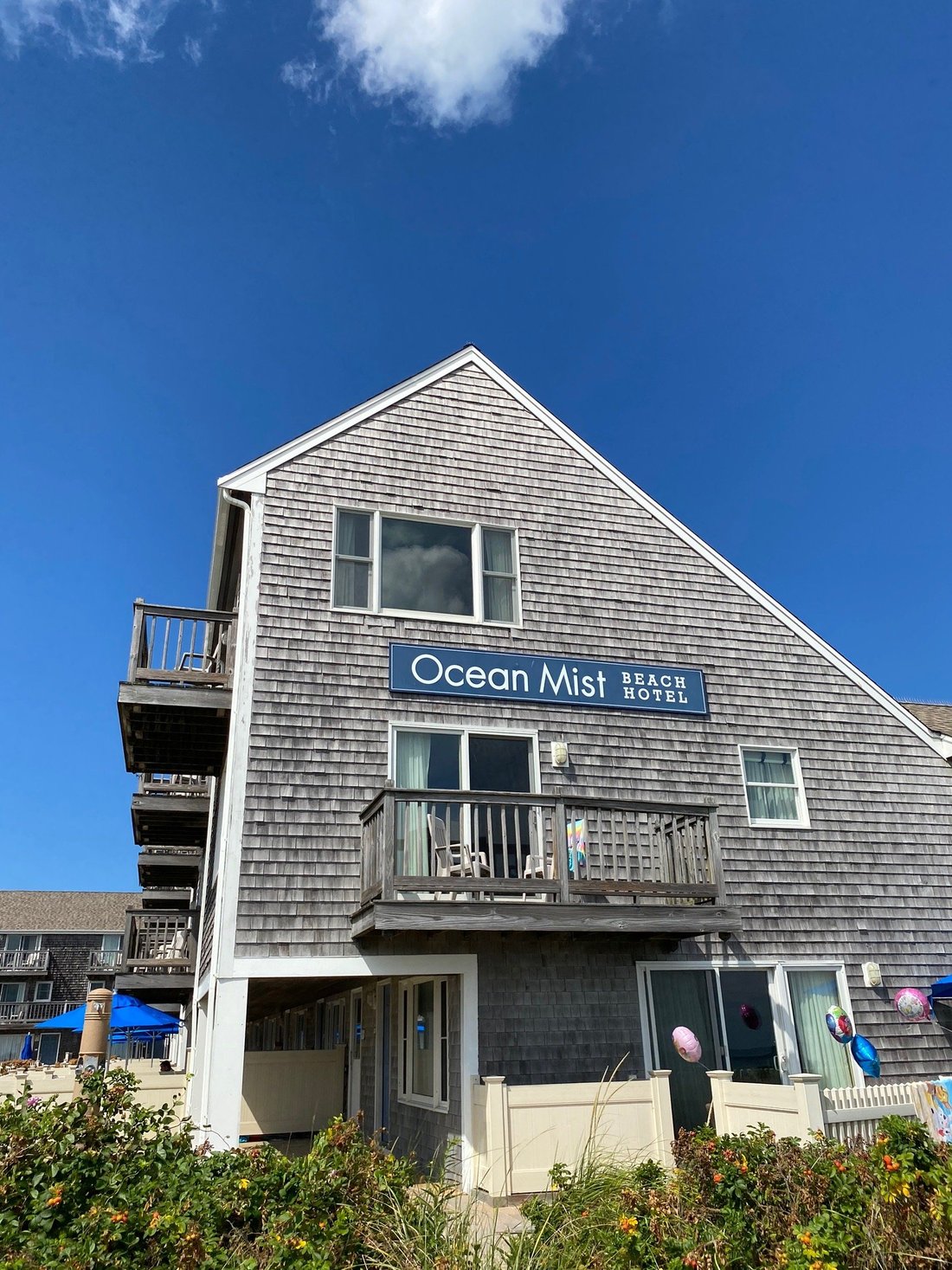 OCEAN MIST BEACH HOTEL & SUITES (South Yarmouth, MA - Cape Cod) - Hotel ...