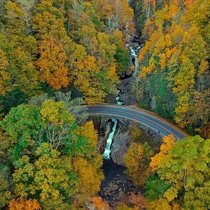 2024 Scenic Blue Ridge Parkway Self-Guided Driving Audio Tour
