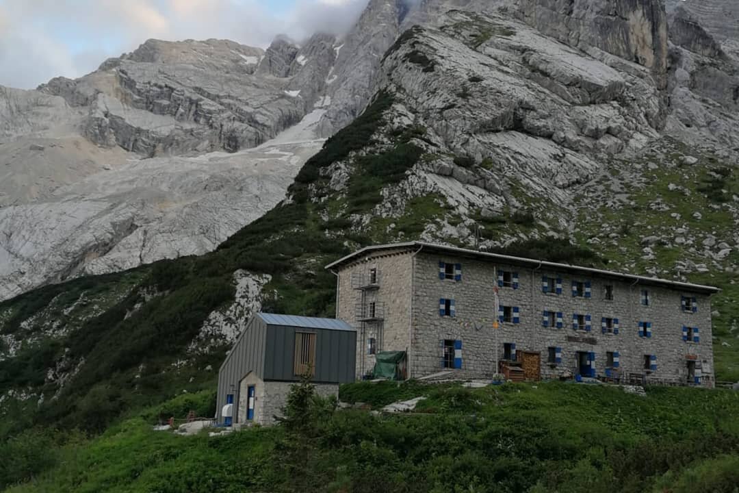 RIFUGIO PIETRO GALASSI (Calalzo Di Cadore, Italie) - Tarifs 2024