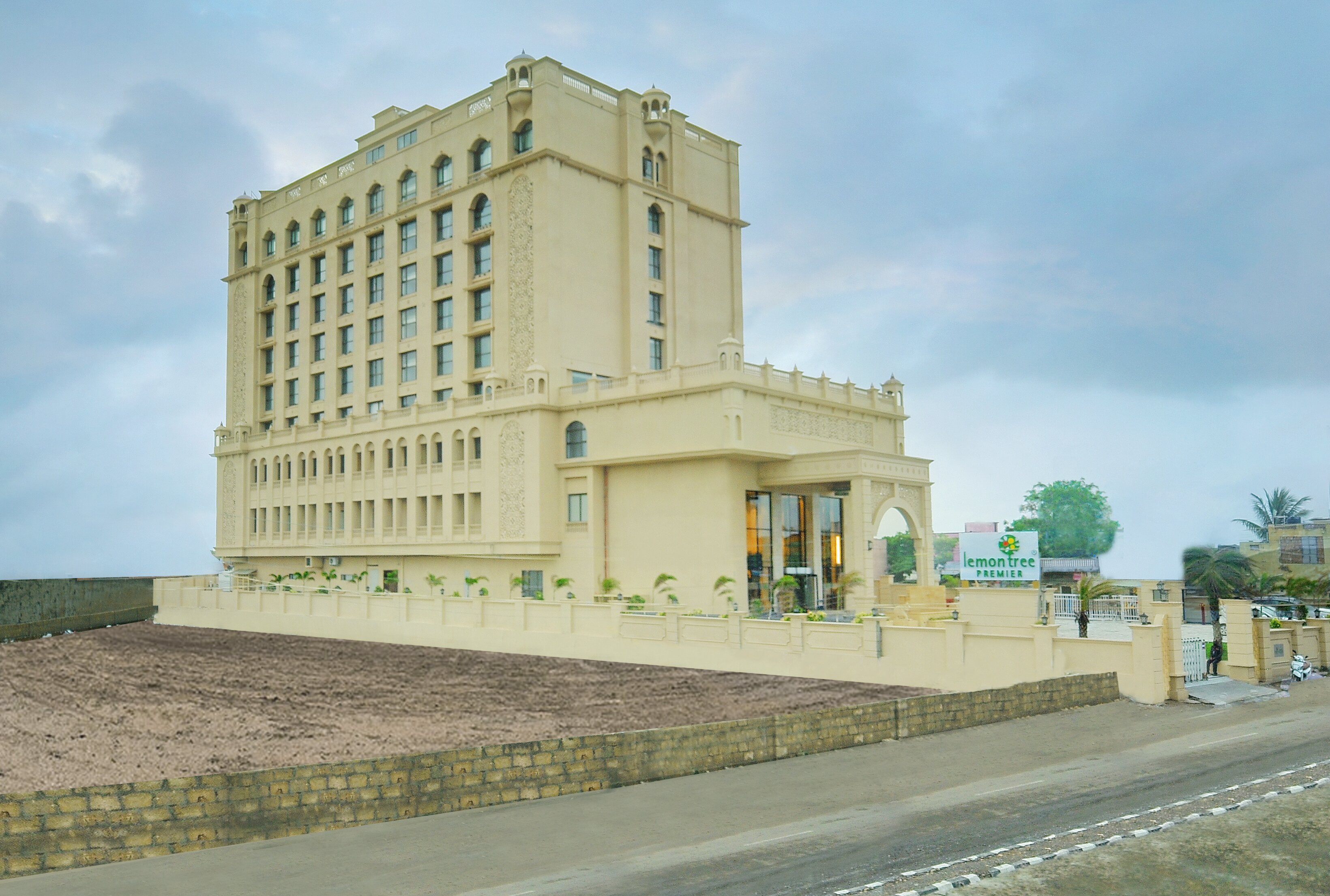 LEMON TREE PREMIER DWARKA Gujarat Hotel Reviews