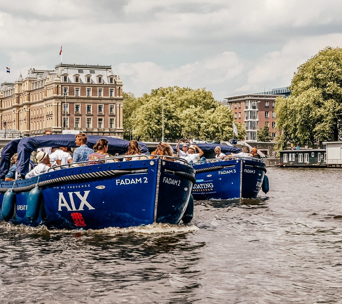 floating amsterdam boat tour