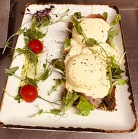 Eggs Benedict