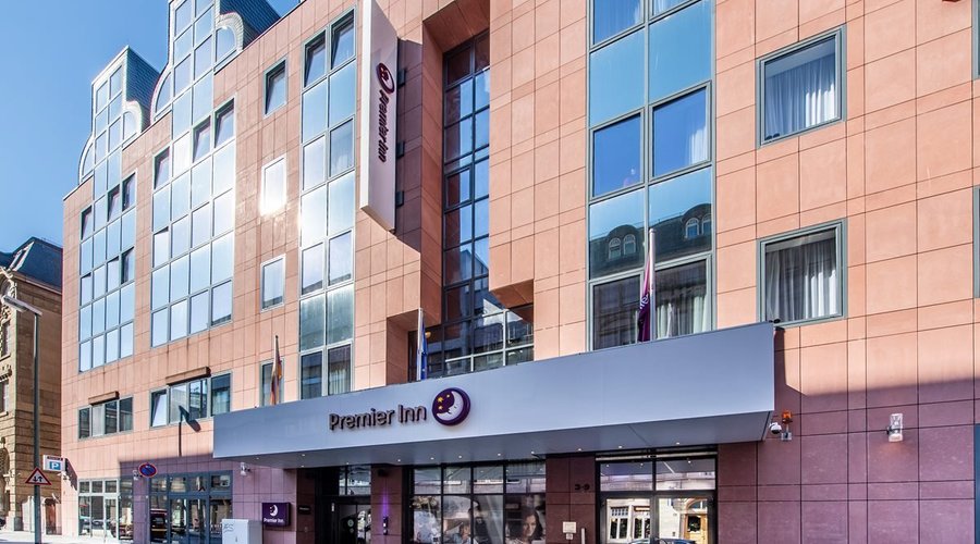 Premier Inn Frankfurt City Hauptbahnhof hotel exterior 