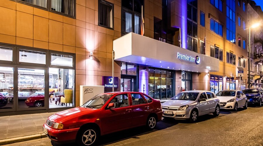 Premier Inn Frankfurt City Hauptbahnhof hotel exterior 