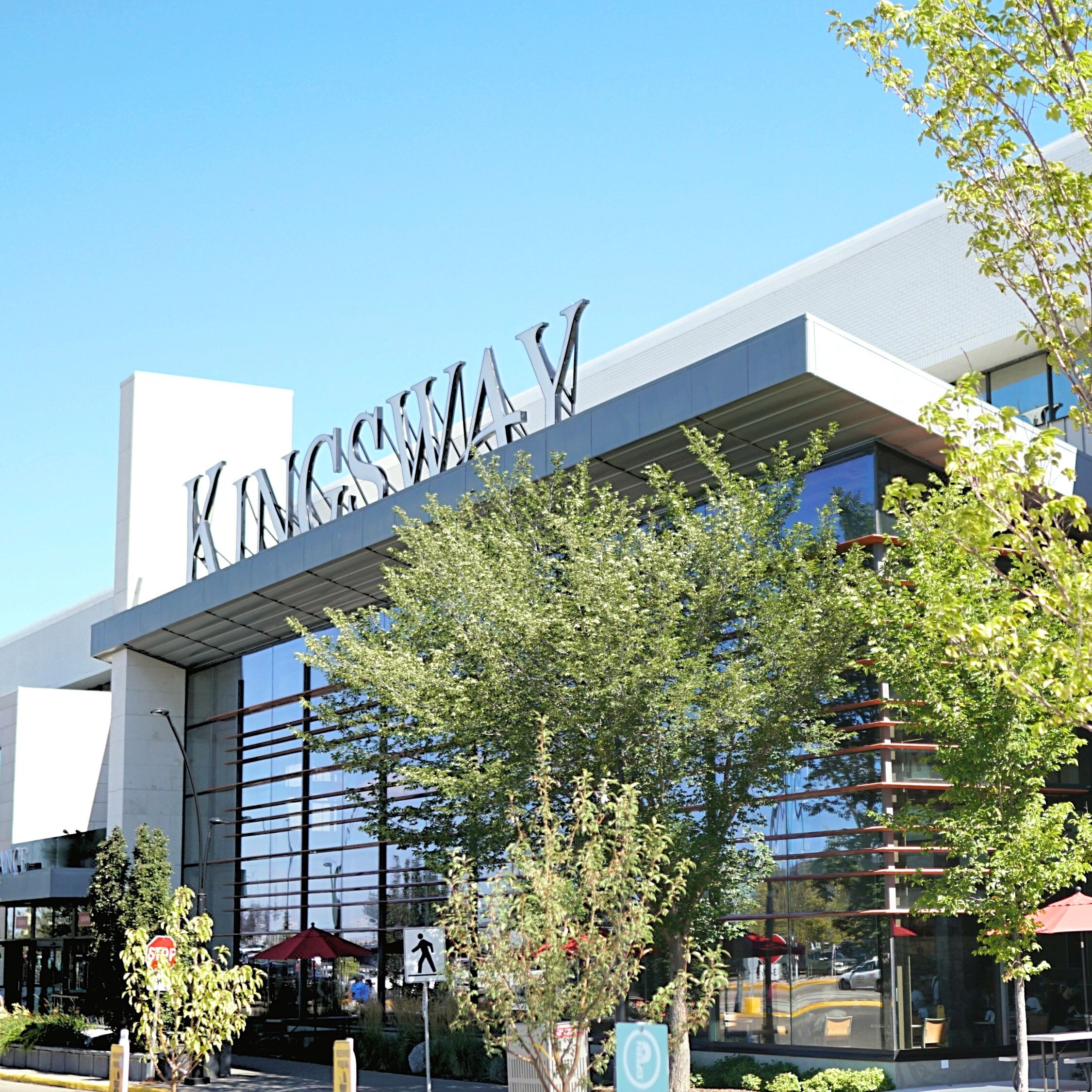 Kingsway mall oilers store store