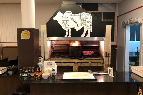 SUPER PIZZA GIGANTE, Itajai - Rua Brusque 37, City Center - Restaurant  Reviews & Photos - Tripadvisor