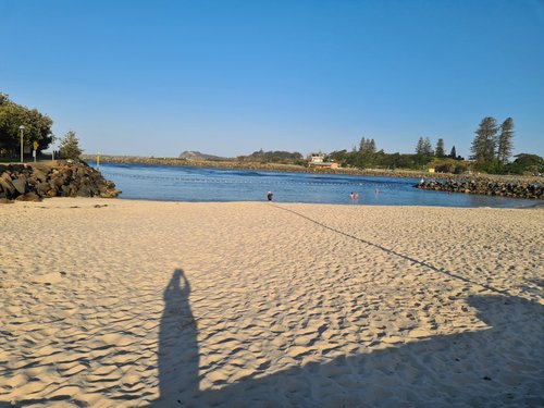 Tuncurry review images