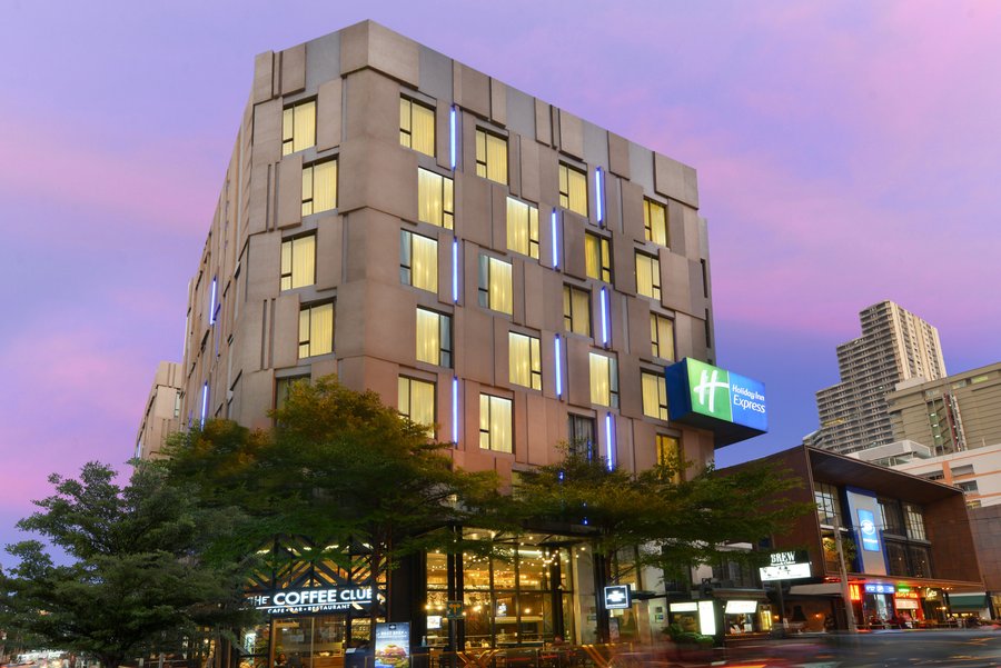 Holiday Inn Express Bangkok Sukhumvit 11 31 6 4 Prices Hotel Reviews Thailand Tripadvisor