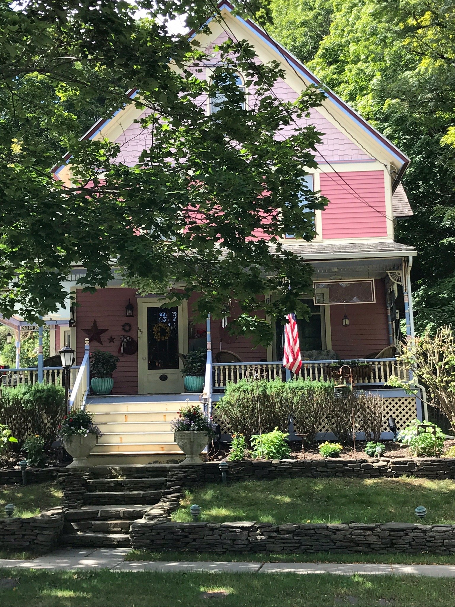 ROSE & THISTLE BED & BREAKFAST - Prices & B&B Reviews (Cooperstown, NY)