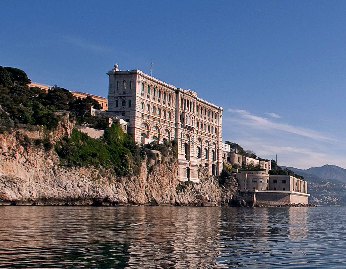 Batiscafo delante del Museo Oceanográfico de Mónaco - Picture of  Monte-Carlo, Monaco - Tripadvisor