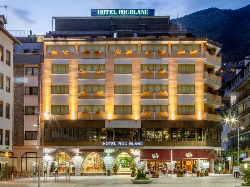 HOTEL ROC BLANC 75 9 7 Prices Reviews Andorra Escaldes