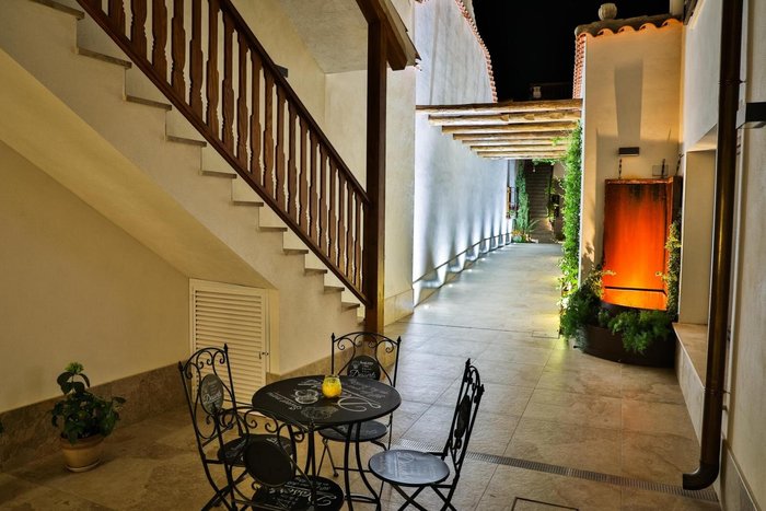 EL PATIO DE LOS JAZMINES BOUTIQUE-HOUSE | UPDATED 2024 Hotel Reviews ...