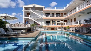 Hotel Mamalla Heritage in Mahabalipuram, image may contain: Hotel, Villa, Resort, Pool