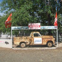 Old Holdens display you will see at Up The Creek Garage Museum in Roma Qld.