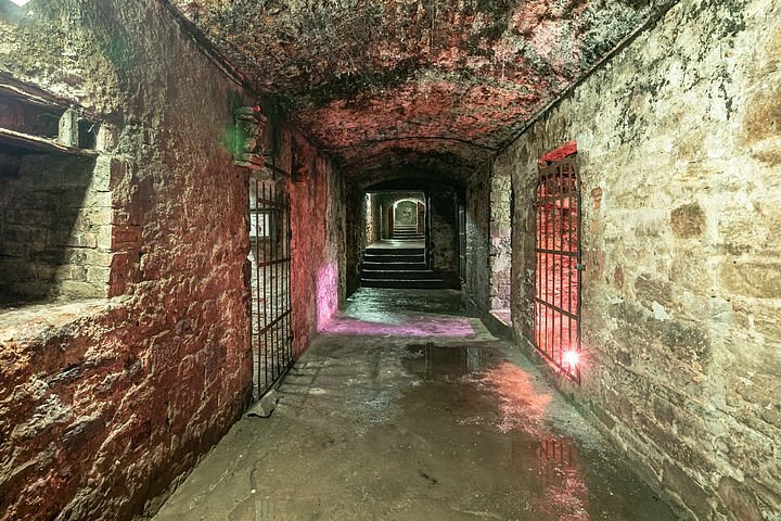 underground tour edinburgh free