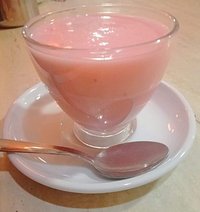 chocolate a la taza de fresa yummiiiii!!!!!