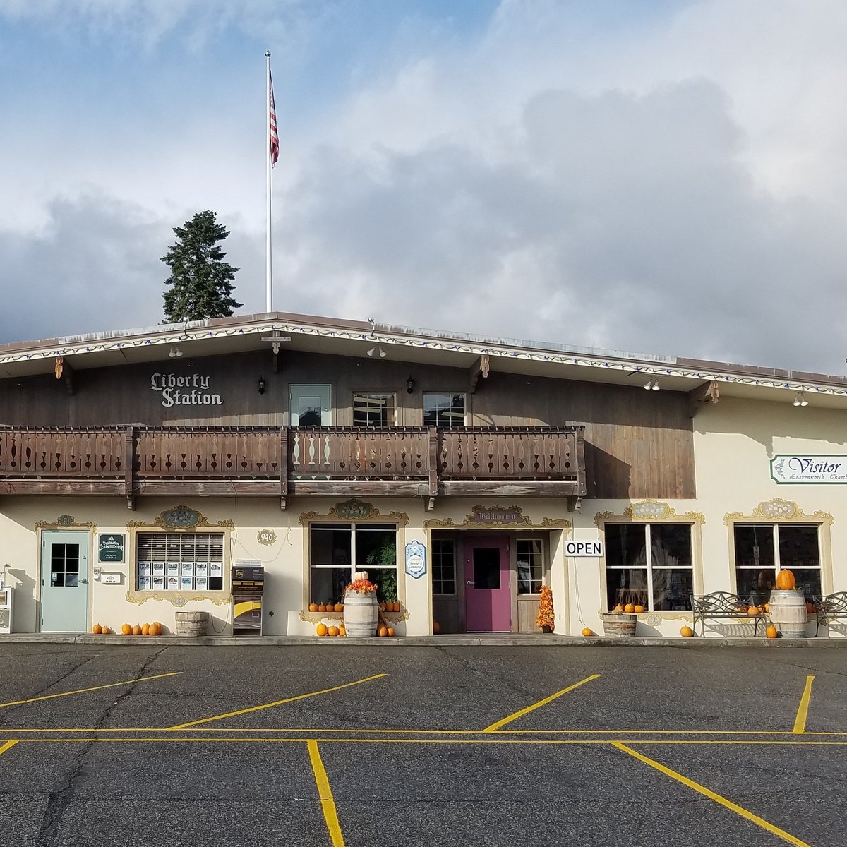 Leavenworth Chamber of Commerce & Visitor Center All You Need to Know