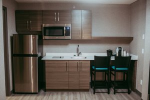 Room & Suite
